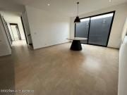 Casa, cuarto de servicio, 4 recamaras VENTA. Cumbres del...