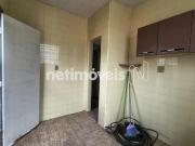 Casa de 02 quartos no Sagrada Família, sendo