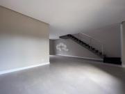 Casa de 03 Dormitórios/01 Suíte, Condomínio Fechado Zona Sul