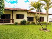 Casa de 03 dormitórios, suíte e 205m² no bairro Harmonia...