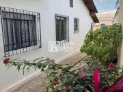 CASA DE 03 QUARTOS COM AREA GOURMET A 2 MIN DO CENTRO