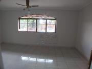Casa de 03 quartos para locação Monte Alegre