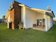 casa de 04 dormitórios em condominio fechado em tramandai