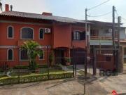 Casa de 04 dormitórios sendo 02 suíte com 03 pavimentos...