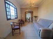 Casa de 04 Quartos no Bairro Cachoeirinha