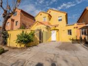 Casa de 110 Mts2 Constr. A pasos de Pedro Fontova