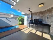 Casa de 130m² com 03 quartos sendo 01 suíte à venda em...