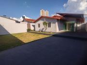 Casa de 156 m² com 03 quartos, à venda por R$ 850.000...