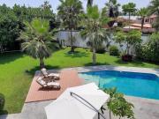 CASA de 1700m2 EN VENTA EN LA ENCANTADA DE VILLA
