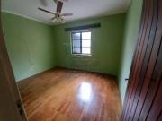 Casa de 176m² com 03 quartos e 4 salões à venda Jardim...