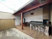 Casa de 180 m² com 03 quartos à venda por R$ 360.000 no...