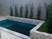 Casa de 187m² com 03 suítes à venda em condomínio Jardim...