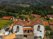 Casa de 1903 recuperada para venda em Palmaz Oliveira...