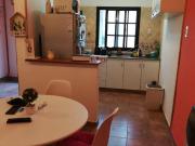 CASA DE 1 DORMITORIO EN BARRIO ECHESORTU