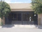 Casa de 1 nivel a una cuadra de Calz. An?huac