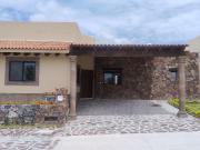 Casa de 1 piso, 4 rec, 225 m2 constr en Magnolia...