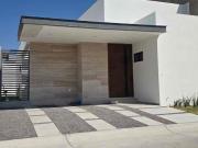 Casa de 1 piso en lomas del molino V