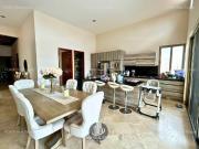 Casa de una planta en renta en El Molino