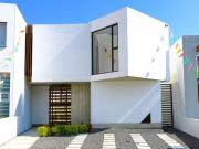 Casa de 200 m2 con 4 recámaras en venta, El Refugio