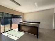 Casa de 200 m² com 03 suítes, à venda por R$ 850.000...