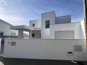 Casa de 208 m² à venda Alcobaça, Leiria