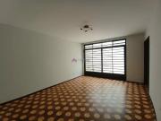 Casa de 216mÂ² com 3 dormitÃ³rios para locaÃ§Ã£o na Vila...