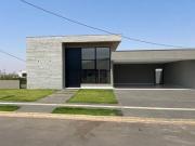 Casa de 220 m² com 04 suítes à venda por R$ 1.870.000 no...