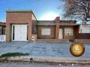 Casa de 2/3 dormitorios en Residencial América Apta...