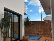 Casa de 294m² com 05 quartos para venda e locação Alto...
