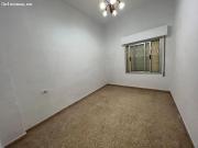 CASA DE 2 ALTURAS, MUY LUMINOSA, CON AMPLIAS TERRAZAS,...