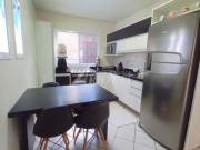 CASA DE 2 DORM VERA CRUZ