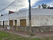 Casa de 2 dormitorios con terraza y parrillero en Fisherton