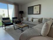 Casa de 2 niveles con 3 Recámaras