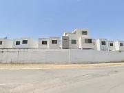 CASA DE 2 NIVELES EN FRACCIONAMIENTO RADICA, APODACA,...