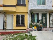 CASA DE 2 NIVELES Y 2 RECÁMARAS EN VILLA DEL REAL,...