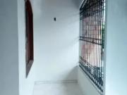 Casa de 2 pavimentos na tv barão do triunfo! Área total...