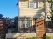 Casa de 2 Pisos 2 Dormitorios y 2 Baños – EN VENTA