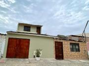 Casa De 2 Pisos Con Área De Terreno En Llanavilla Ves