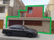 Casa De 2 Pisos En La Perla – 4 Dormitorios, Gran...