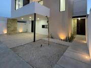 Casa de 2 pisos en venta en conkal, merida