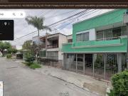 CASA DE 2 PISOS FRENTE AL PARQUE