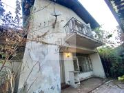 Casa de 2 pisos para remodelar Metro Simón Bolívar /...