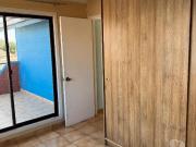 Casa de 2 pisos, tres dormitorios y dos baños en paradero 8