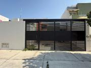 CASA DE 2 RECÁMARAS EN RENTA EN FRACCIONAMIENTO PUNTA...