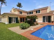 Casa de 305 m² à venda Corroios, Setúbal