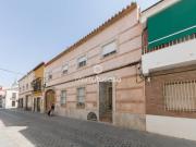 ✨ Casa de 315 m² en el centro de Manzanares, para entrar...
