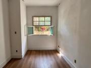 Casa de 370 mÂ² com 5 quartos com Casa de Fundo Vila...