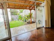 CASA DE 372 m2,05 DORMITORIOS, 02 JARDINES,RICARDO...