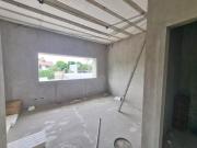 Casa de 3 ambientes con cochera en venta en Punta Chica,...