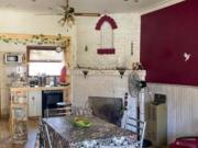 CASA DE 3 AMBIENTES CON GARAGE JARDIN Y PATIO